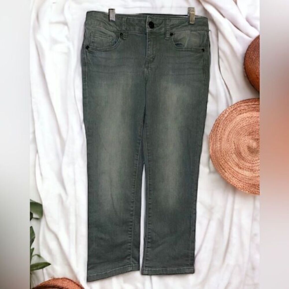 SO Capri SAGE GREEN Womens denim Jeans Juniors Size 5 Stretch Crop